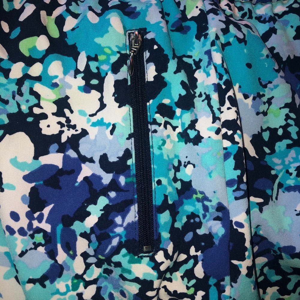 New York & Company Jogger Size Large - Picture 7 of 11